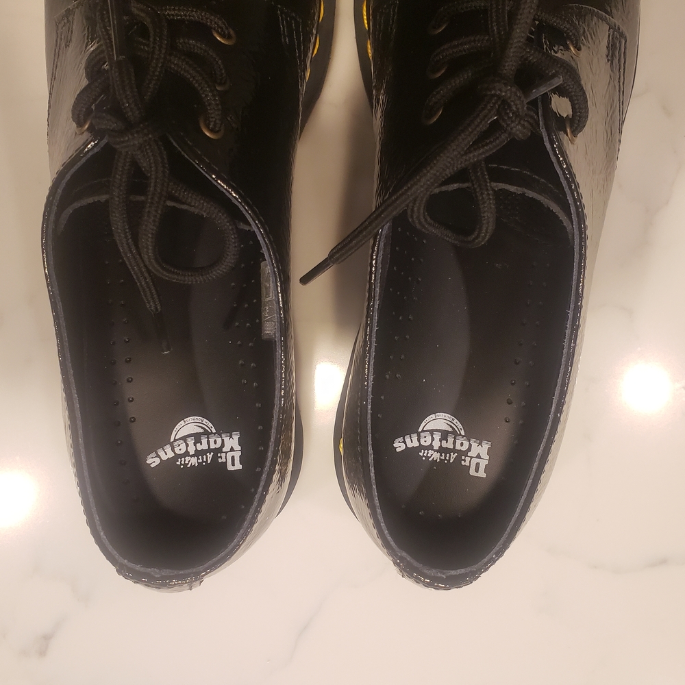Doc Martens 1461 Women's Black Patent Lace-Up Oxford Shoes UK 8 US 10 LOoks NEW - Picture 5 of 9